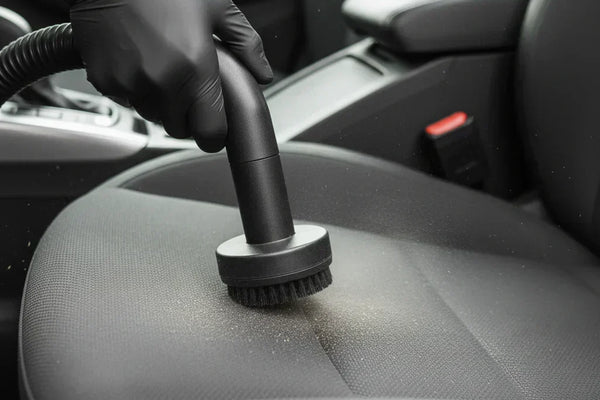 Comment entretenir les sièges en tissu de votre voiture ?